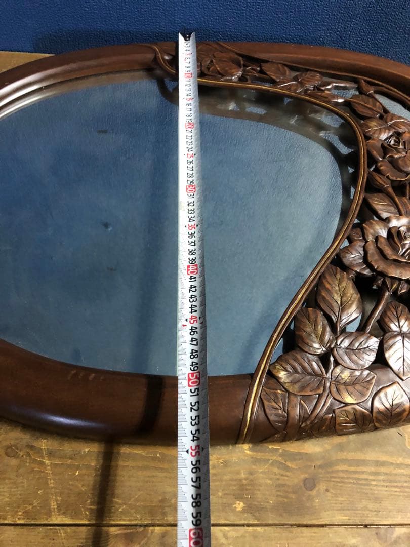 A 壁掛けミラー　壁掛けインテリア　木彫り　アンティーク調　ヴィンテージ　ロココ