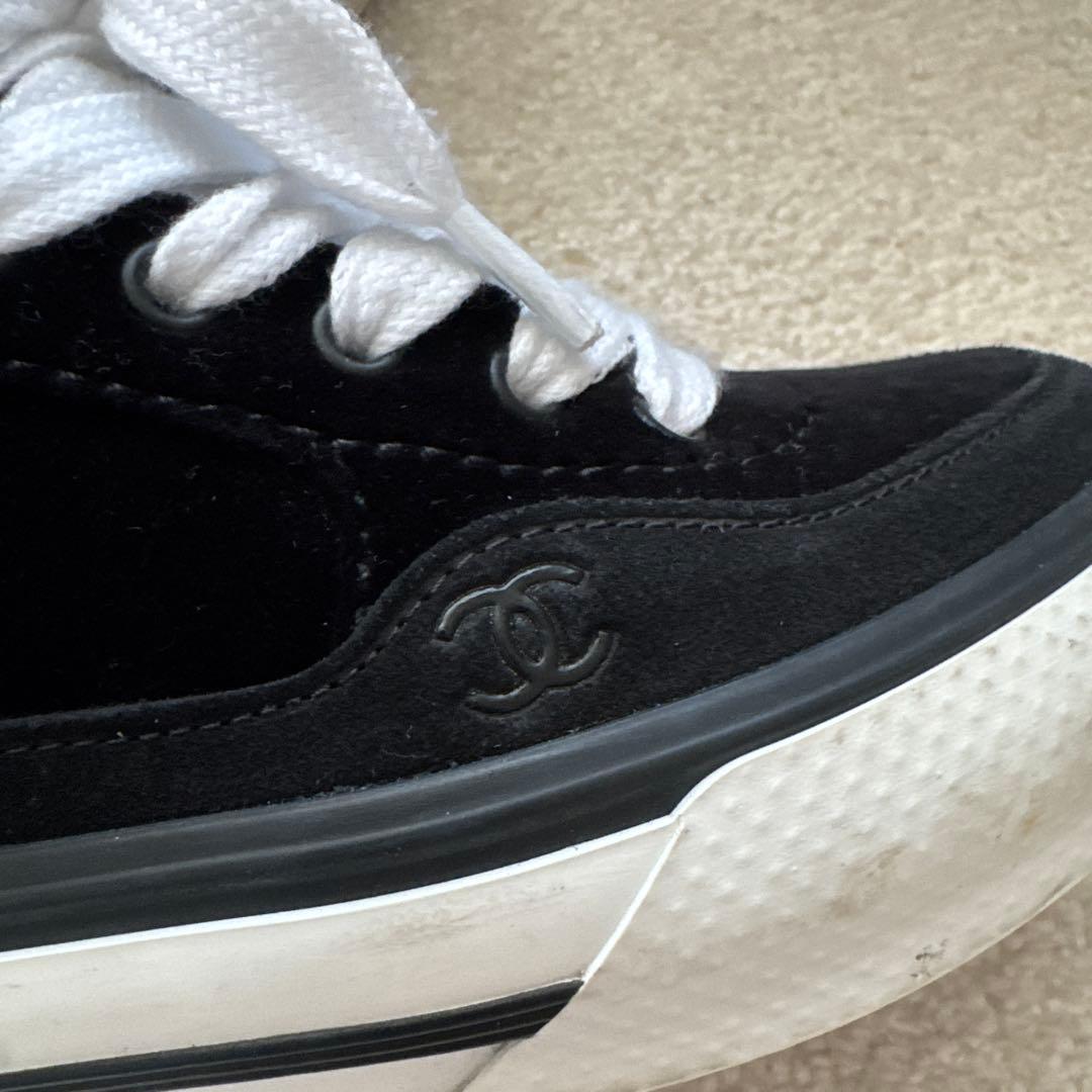 CARAMEL！シャネル　スニーカー　スエード　ロゴ　35サイズ