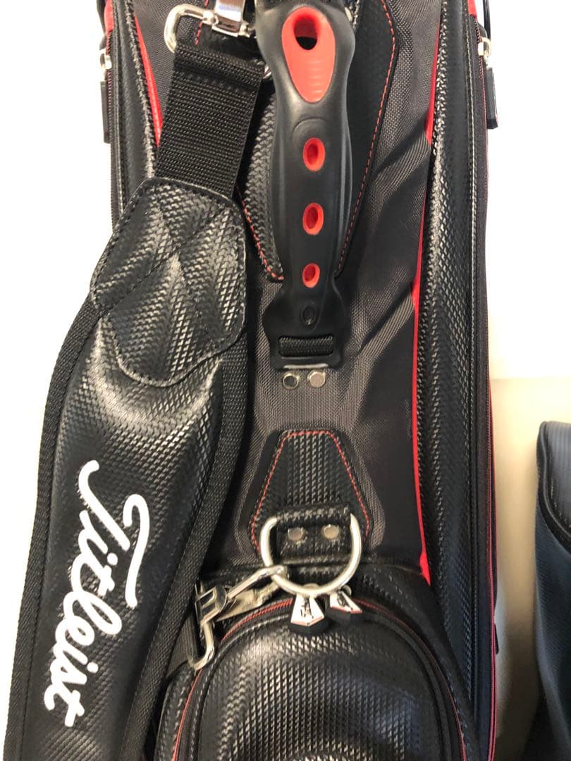 【送料込み】タイトリスト　キャディバッグ　限定スタンドバッグ