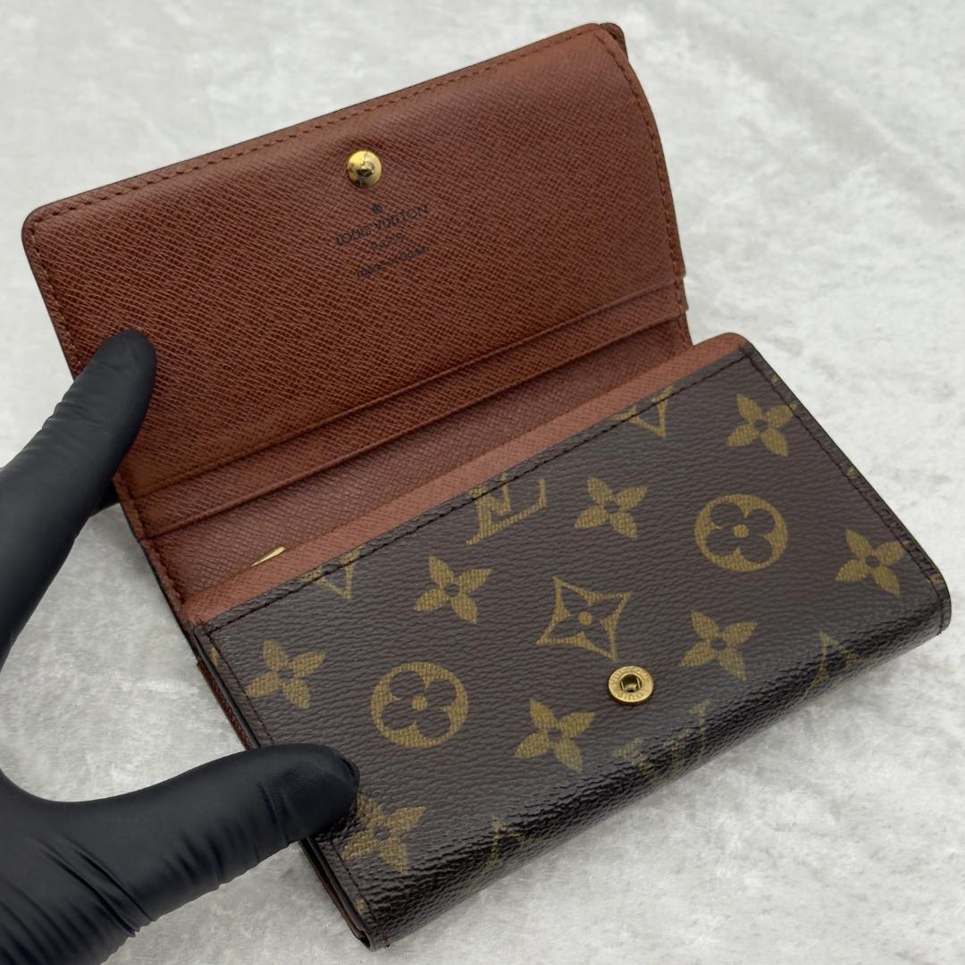 ルイヴィトン モノグラム ポルトフォイユトレゾール 折り財布