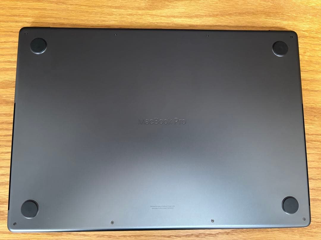 【美品】MacBook Pro M3 36GB 1TB 16インチ