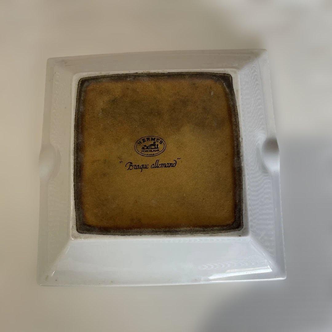 エルメス 陶器製灰皿 犬と鳥のデザイン