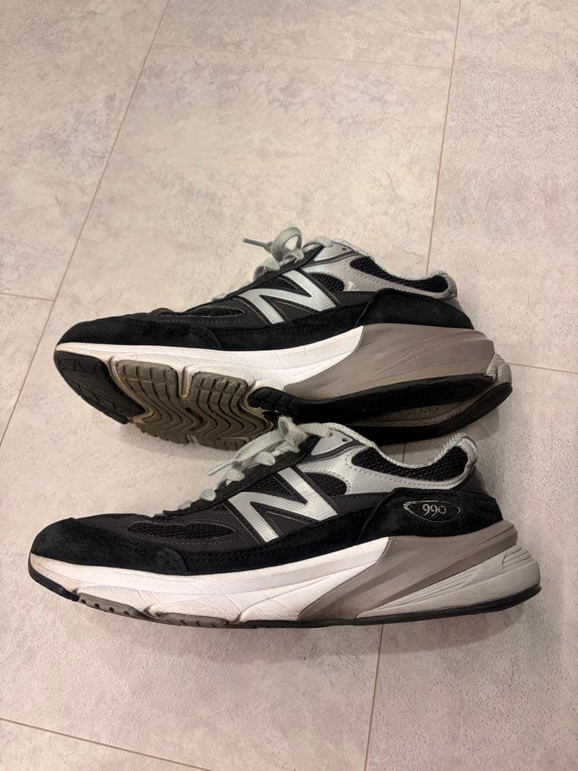 靴 New Balance 990V6 27.0.