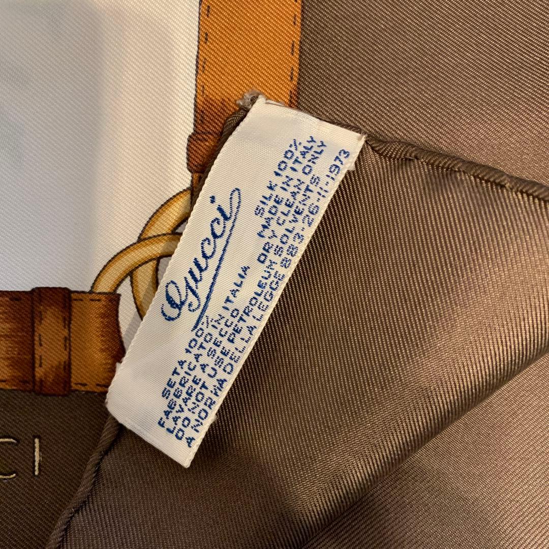 グッチ　GUCCI フローラ　シルク　スカーフ　オールドグッチ　ビンテージ　茶