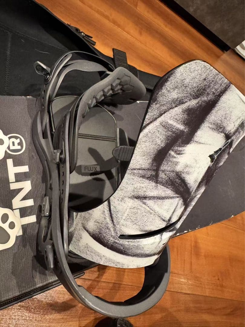 FNTC スノーボード バインディングセット Wサイズ