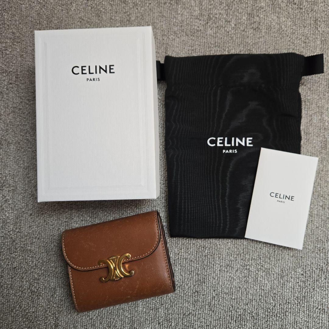 CELINE　三つ折り財布