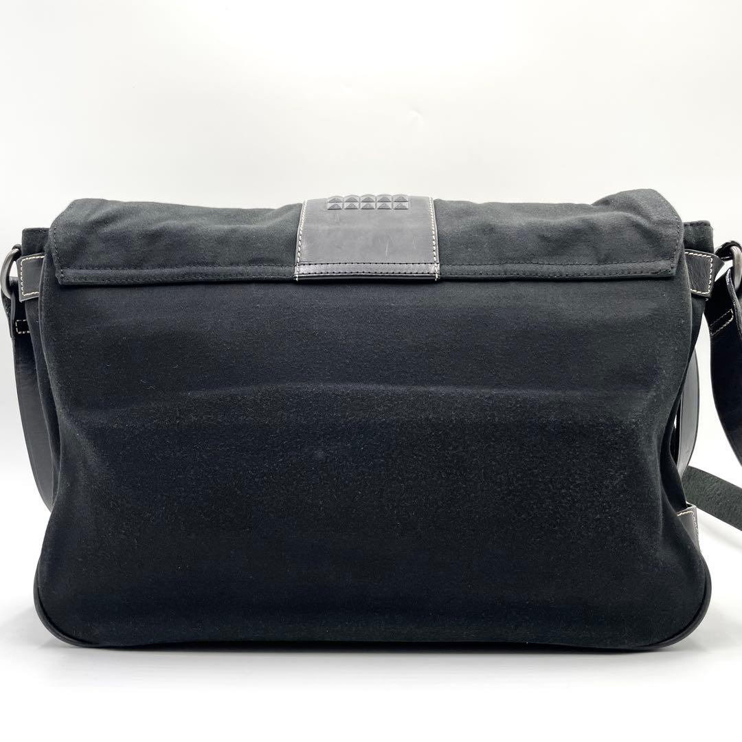 Jean Paul GAULTIER ショルダーバッグ　メッセンジャー　ブラック