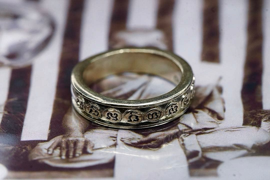 九文字マントラリング　コン師の霊徳を継ぐ  プラクルアン　リング　指輪　17号