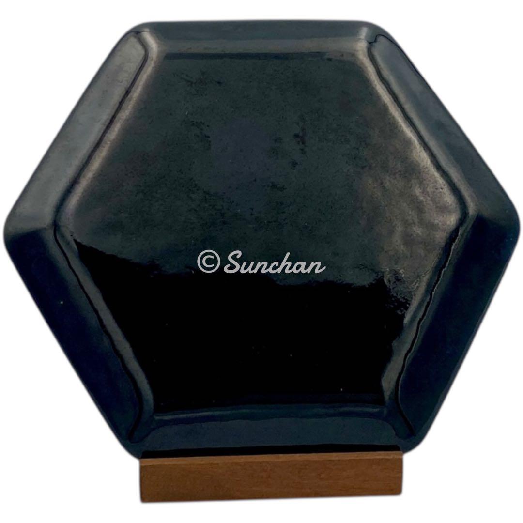 【未使用品】 尚美堂 七宝焼 六角皿五枚セット 専用箱 専用台付 松竹梅 銘々皿