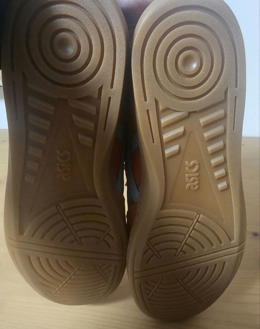 【新品未使用】ASICS/アシックス SKYHAND OG