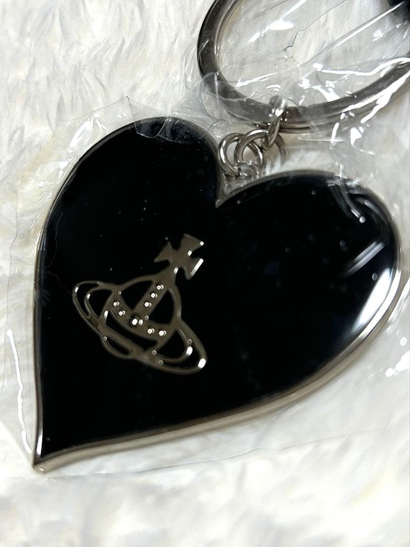 新品未使用 ヴィヴィアンウエストウッド ハート キーホルダー キーリング 正規品