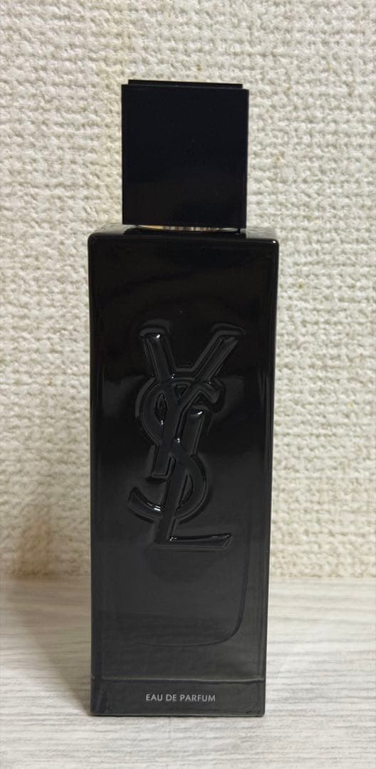 イブサンローラン マイセルフ YVES SAINT LAURENT MYSLF