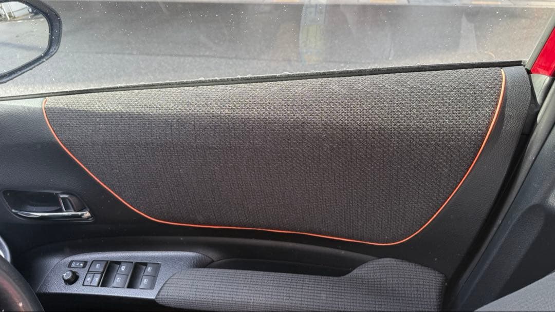 【シエンタ　170‼️】　クラッツィオ　カスタムオーダーフロアマット　おまけ付き‼️