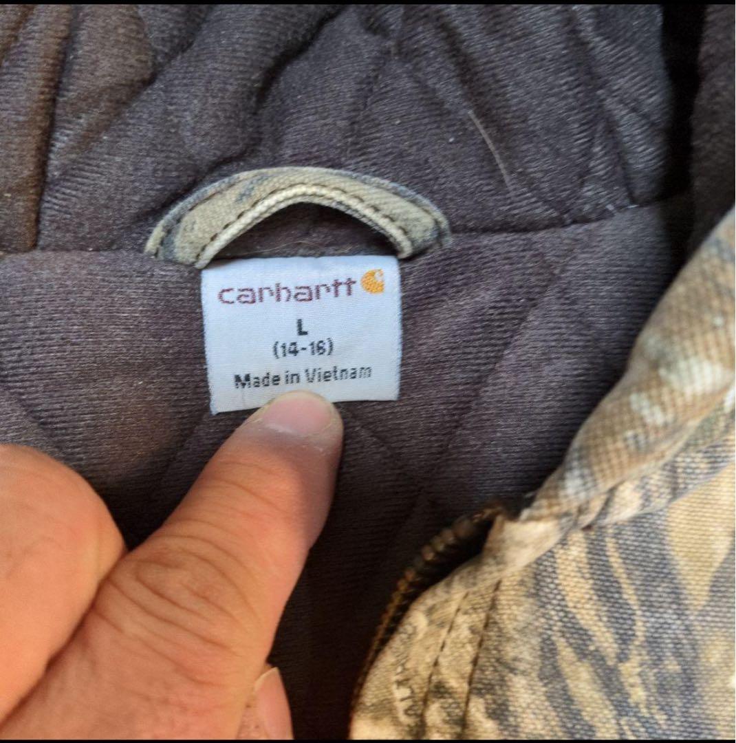 Carhartt アクティブジャケット リアルツリー