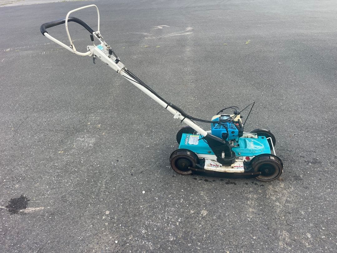 クボタ 自走式草刈機 GC-S500 刈幅500mmガソリン モア 歩行型