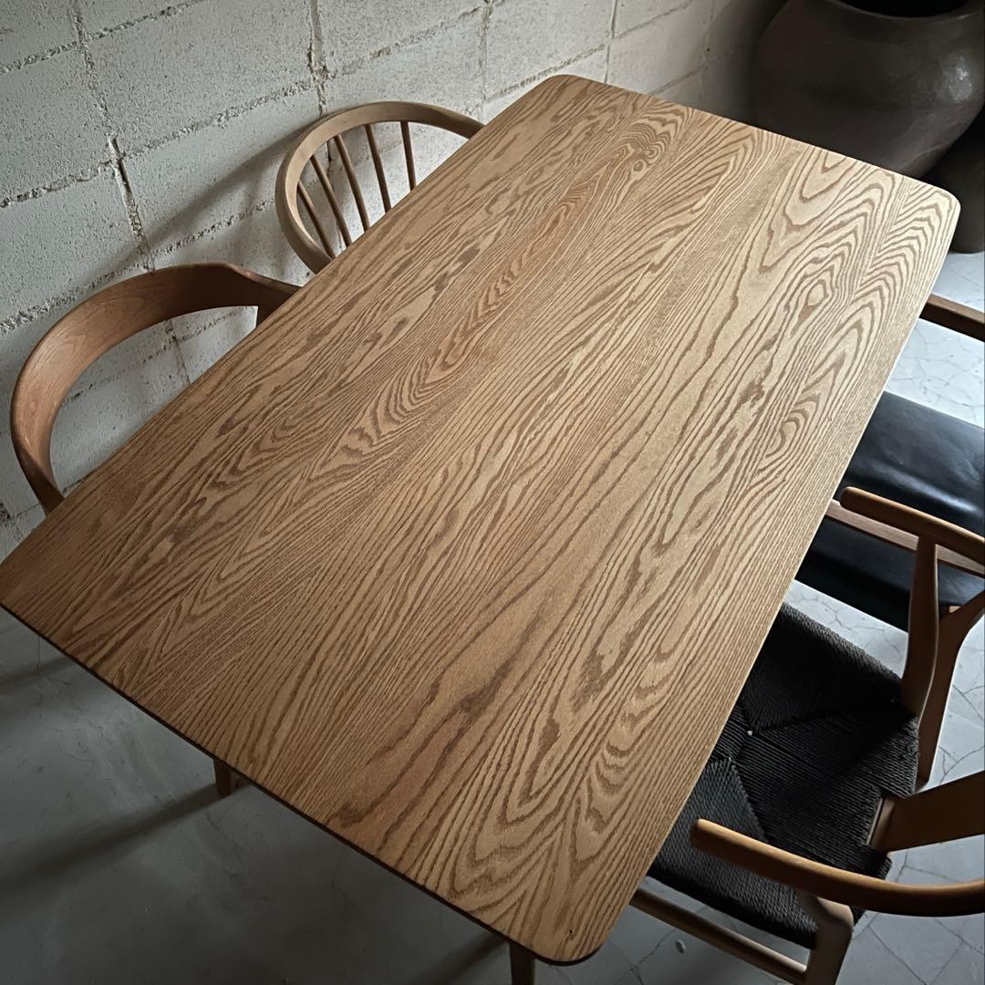 美品　MOMO natural モモナチュラル　オーク無垢材　ダイニングテーブル