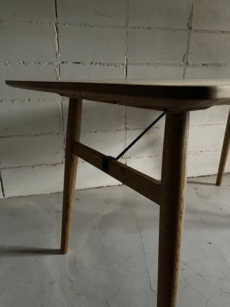 美品　MOMO natural モモナチュラル　オーク無垢材　ダイニングテーブル