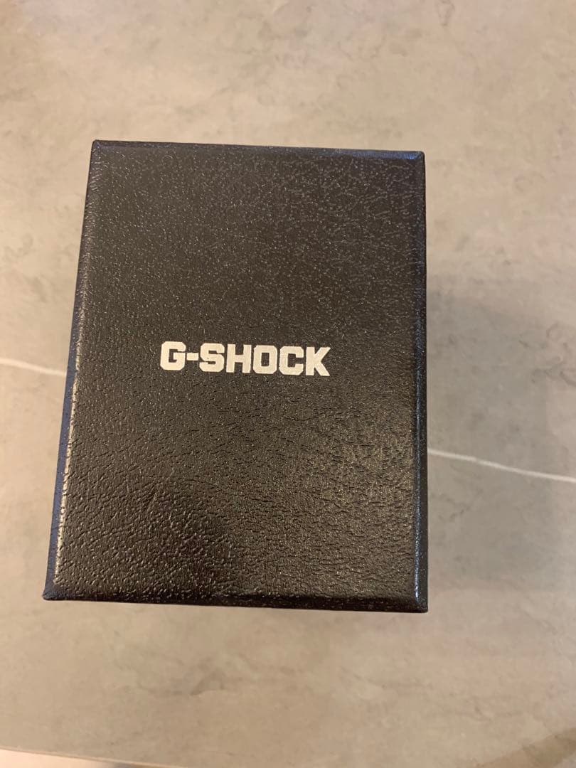 美品　G-SHOCK デジタル腕時計 ホワイト