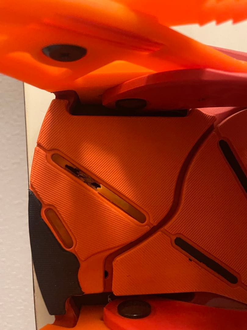 Salomon スノーボードビンディングセット