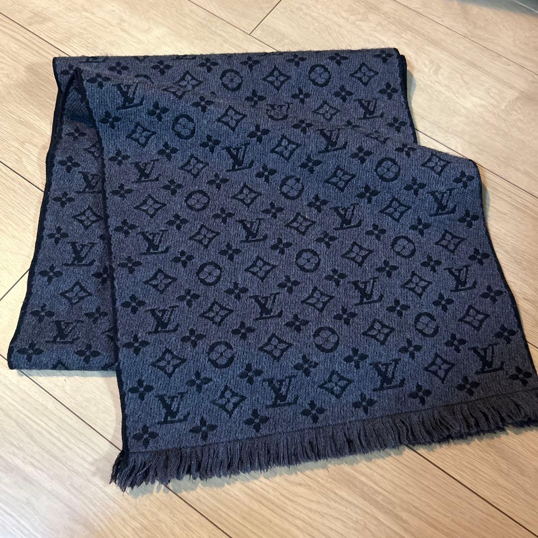 なみです。LOUIS VUITTON モノグラムマフラー