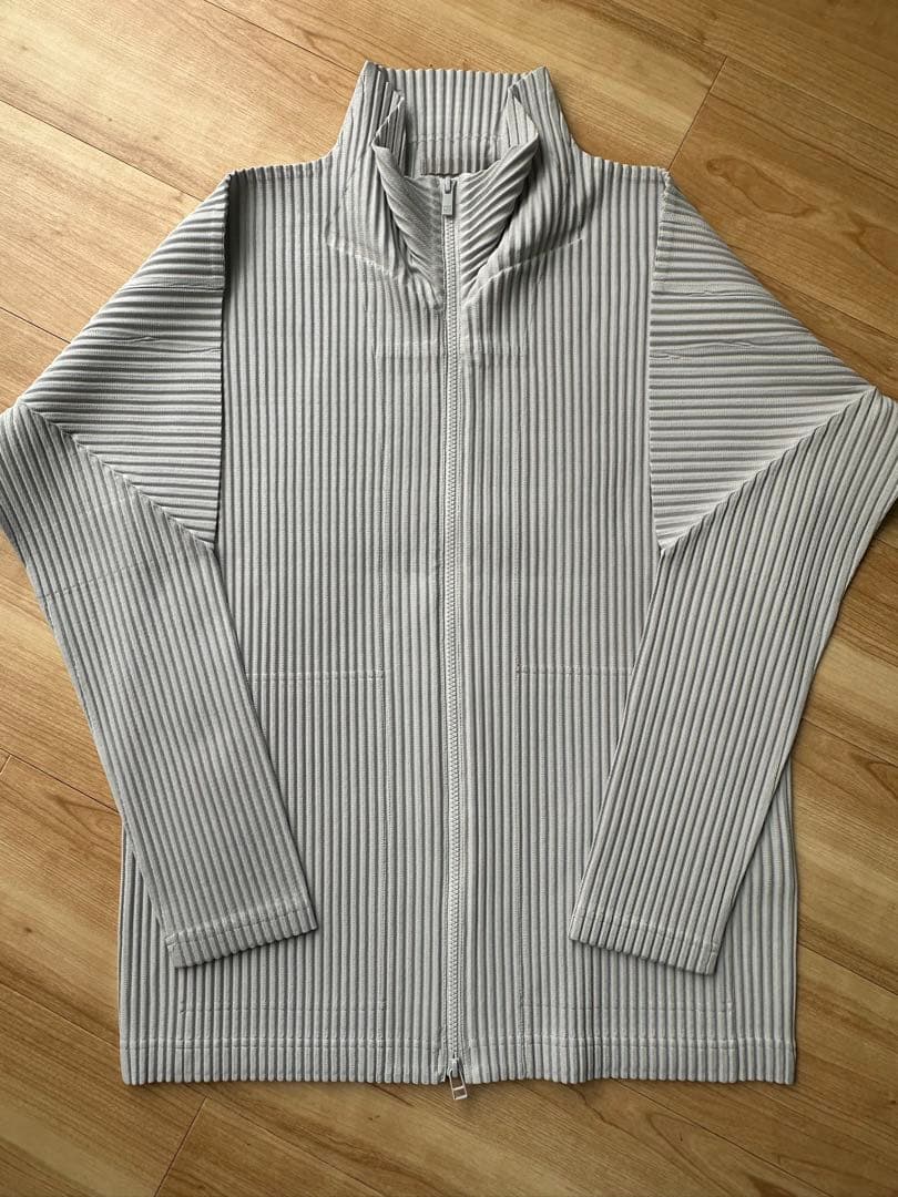 HOMME PLISSÉ ISSEY MIYAKE Basics 4