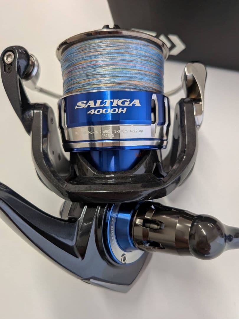 ダイワ　ソルティガ 4000H　スピニングリール