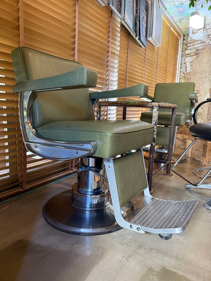 【美品】セットイス　美容室　椅子　オオヒロ　スタイリングチェア　　サロン
