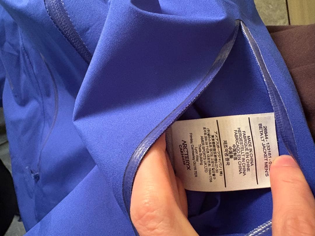 ジャケット・アウター ARC'TERYX BETA JACKET