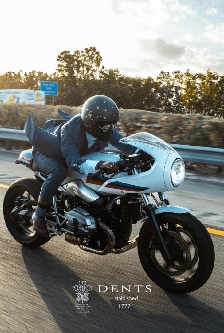 Dents（デンツ）　革手袋　ドライビンググローブ　廃番品　新品