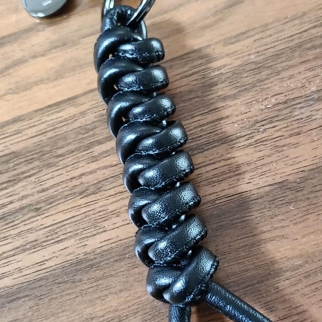 ITTI　イッチ 入手困難　新品　ブラックコレクション　チャーム　キーリング