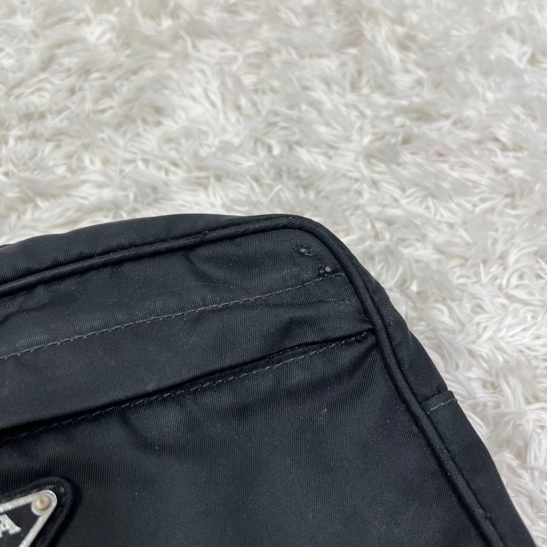 PRADA ブラック ボディバッグ ウエストポーチ