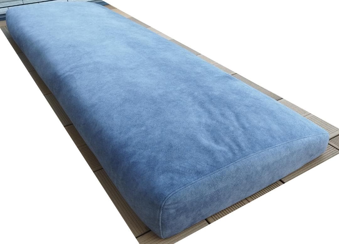 【美品】ナガノインテリア　friendly!!　座クッション 　グレーAF832