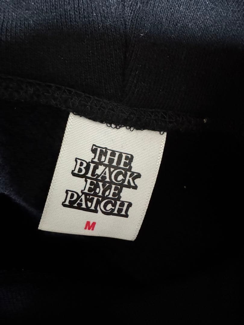 black eye patch ブラックアイパッチ レザー ロゴ パーカー M