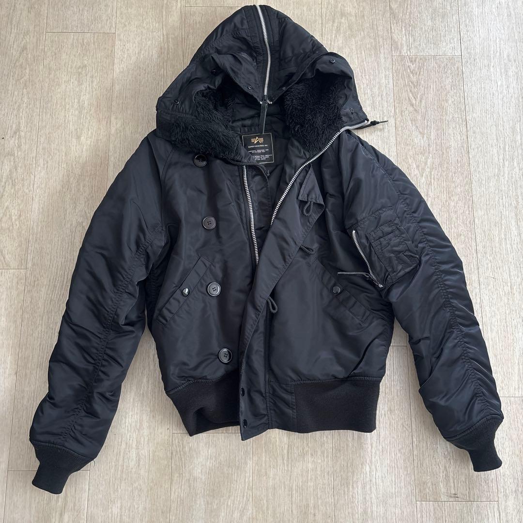 アルファインダストリーズN-2Bフライトジャケット M ブラック 短丈 ブラック