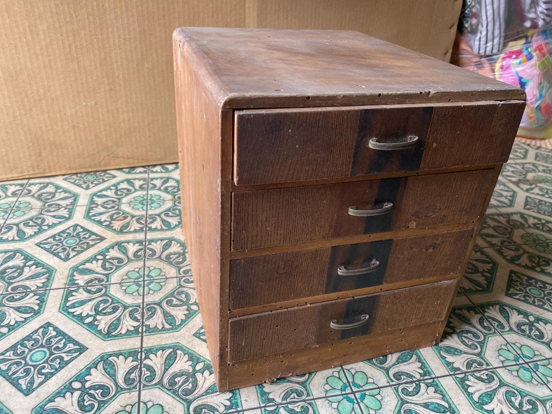 小引き出し レトロ 昭和 古道具 1 / 7 【木味の美しい小ぶりな引き出し