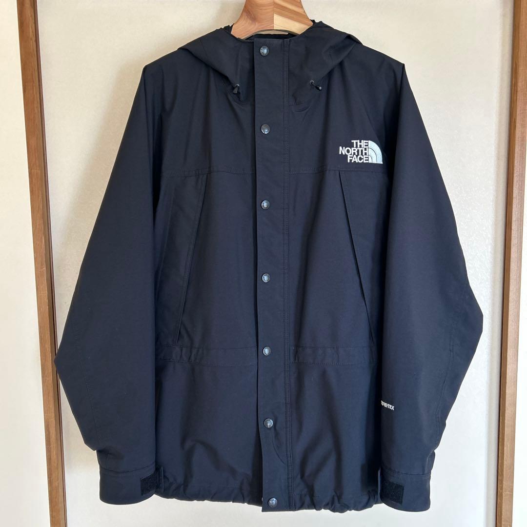 美品ノースフェイス　マウンテンライトジャケット　ブラック　L