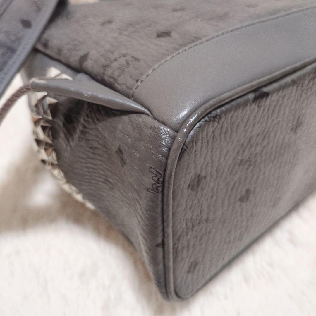 【あ】MCM リュックサック ヴィセトス スタッズ レザー グレー 地雷系