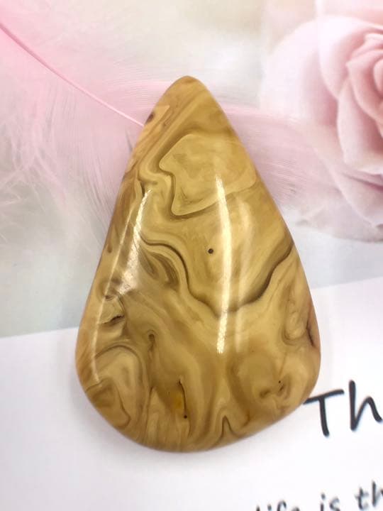 琥珀 ロイヤルアンバー  バーマイト クリーム ペンダント ネックレス