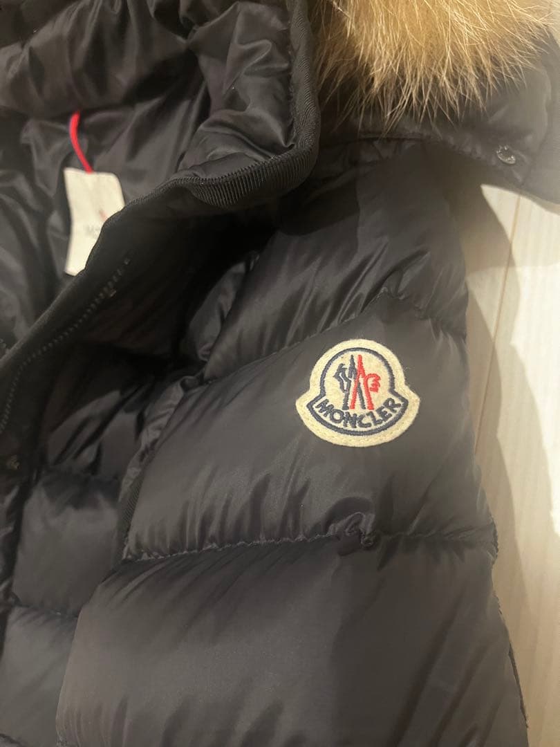 本日限定価格⭐︎稀少国内購入　モンクレール　エルミファー　エルミンヌ　フォックス