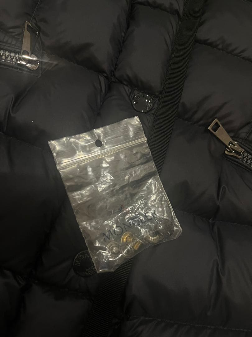 本日限定価格⭐︎稀少国内購入　モンクレール　エルミファー　エルミンヌ　フォックス