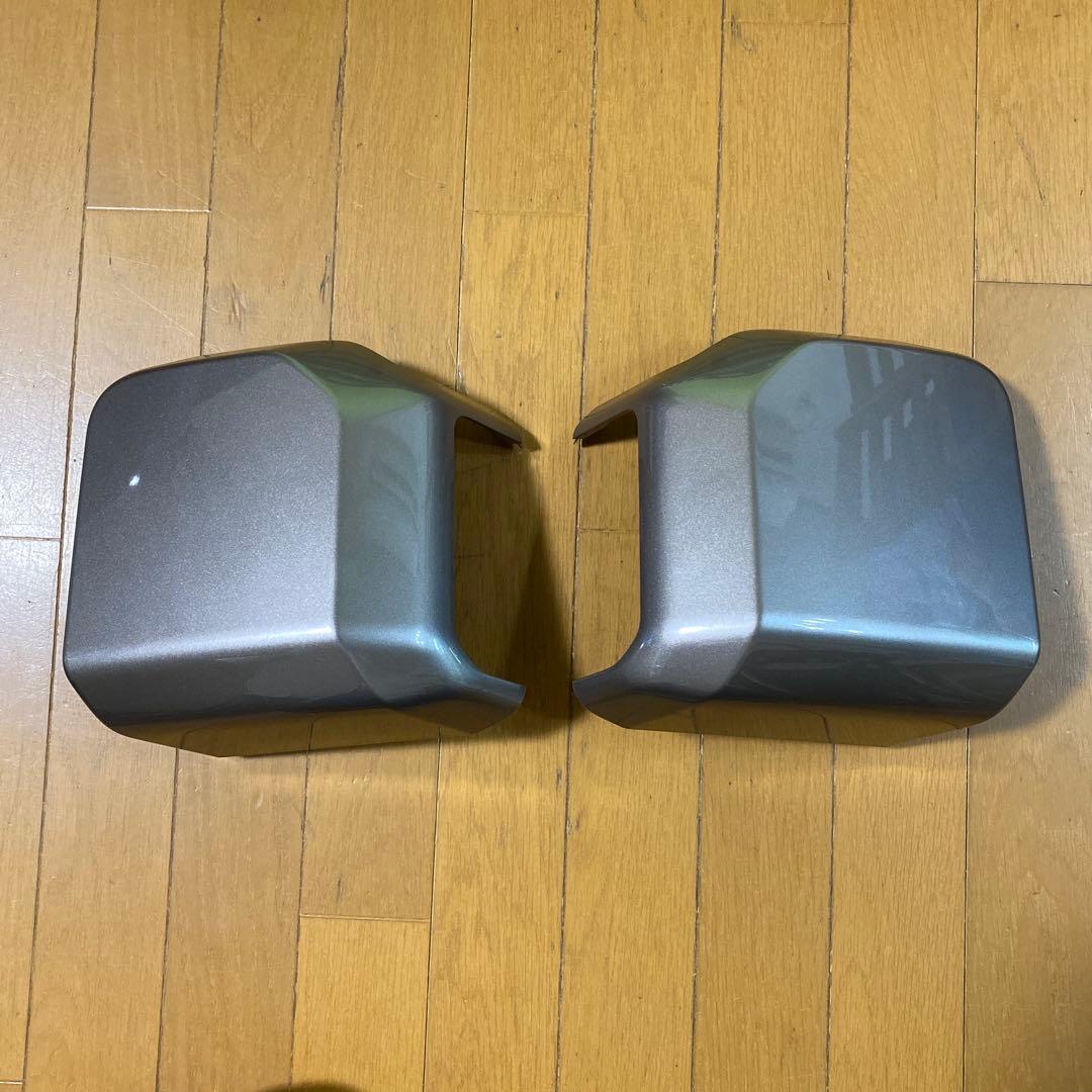 TOYOTA 純正ランドクルーザー250VX モデル　新車外しパーツ4点セット