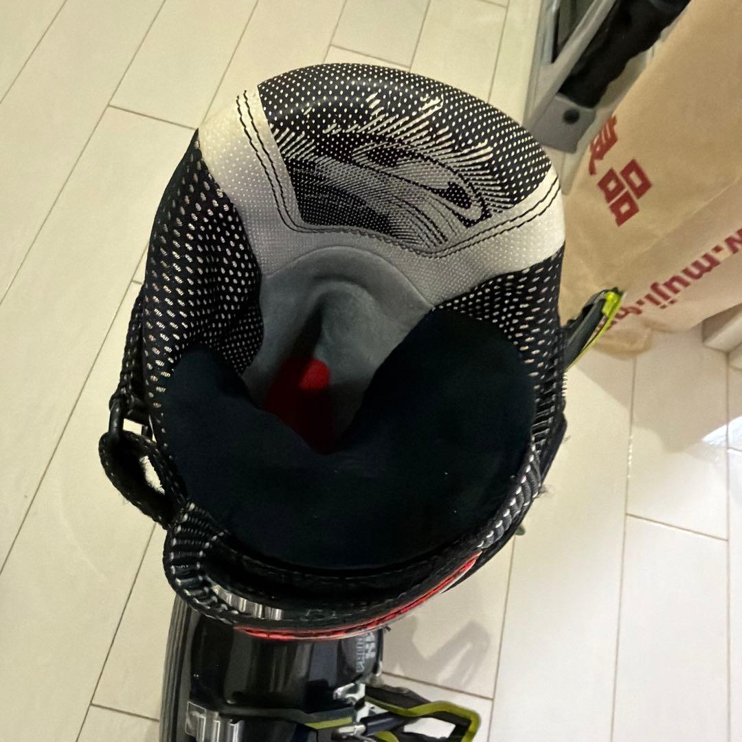 スキー SALOMON FALCON XRCS