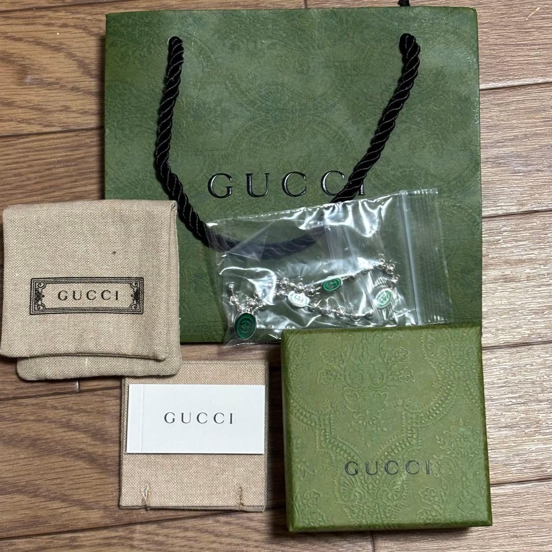 GUCCI 新品同様品　刻印19 インターロッキングGボールチェーンブレスレット