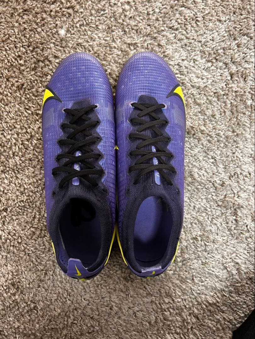 Nike Mercurial サッカーシューズ 紫/黄色