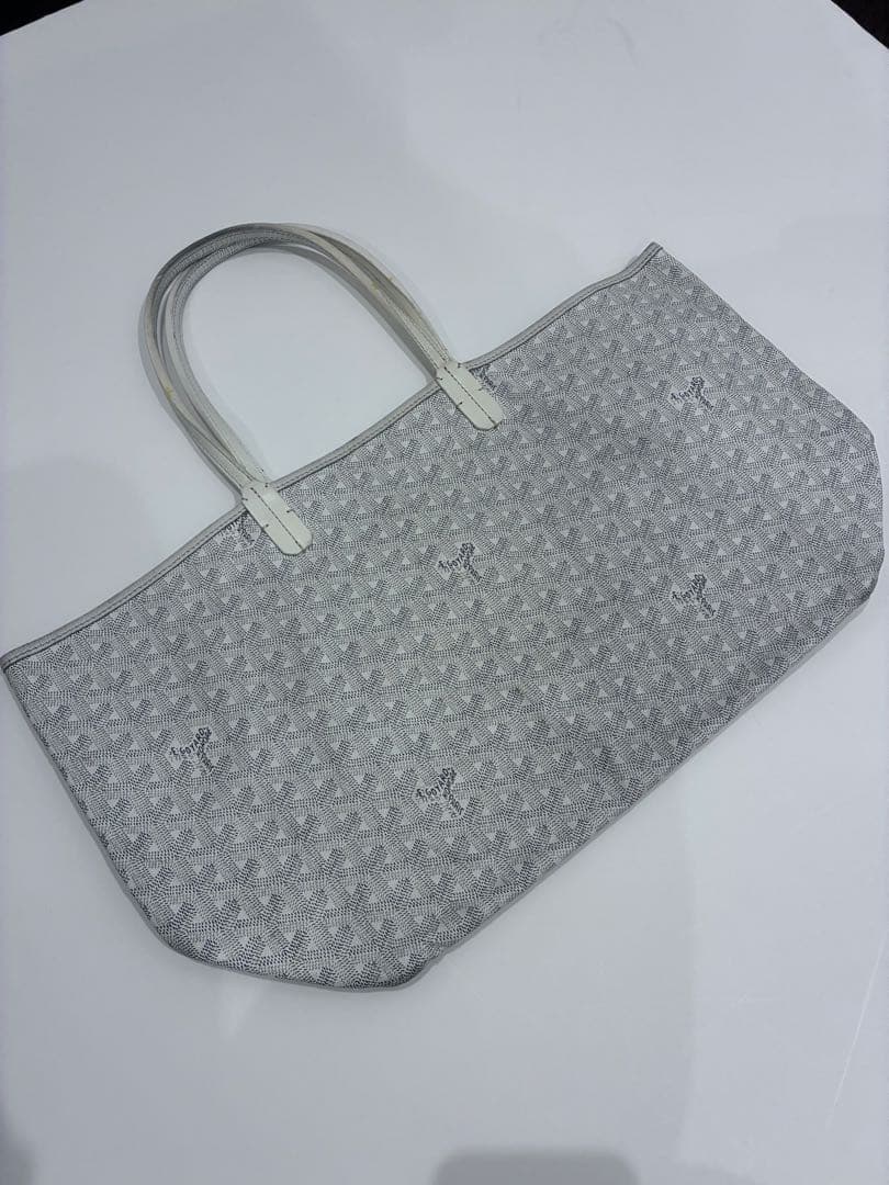 ゴヤール　グレー トートバッグ ロゴ入り