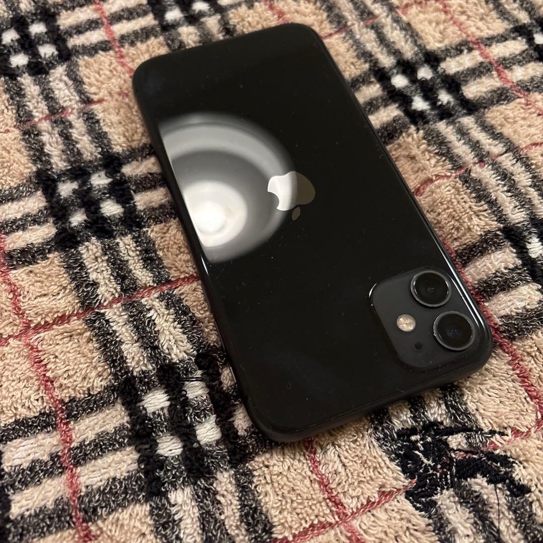 iPhone 11 ブラック 64GB simフリー