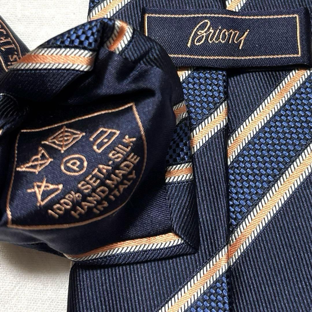 極美品　Brioni ブリオーニ　ネクタイ　ネイビー　ストライプ　肉厚　光沢