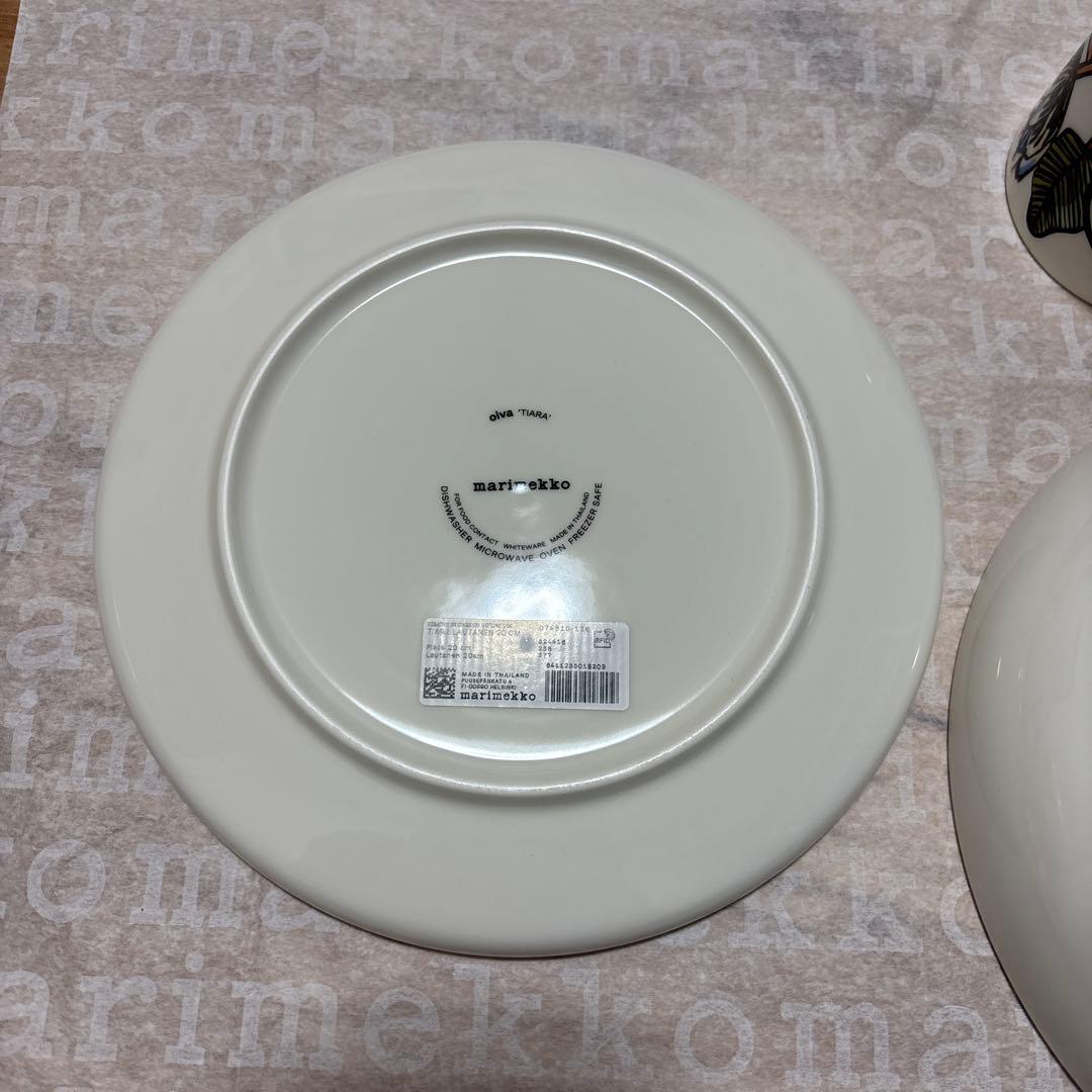 新品　マリメッコ　ティアラ　食器セット