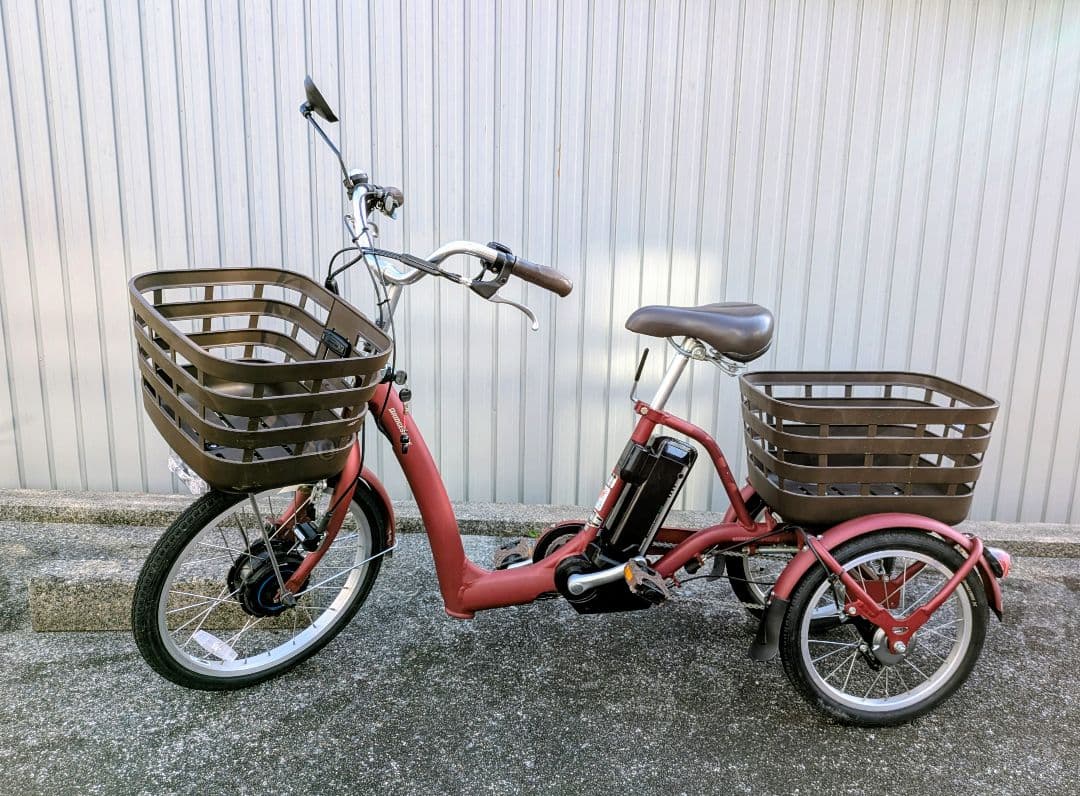使用数回 ブリヂストン 電動三輪車 フロンティア ラクットワゴン レッド 送料込