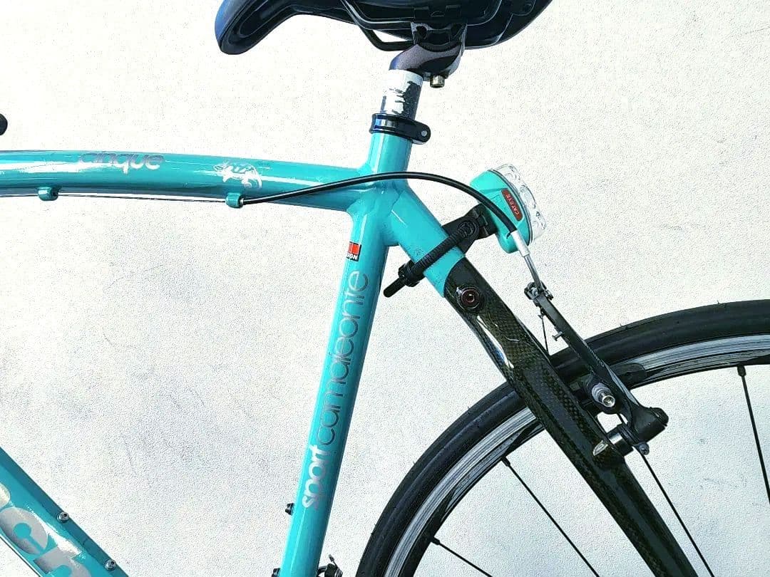 Bianchi クロスバイク カーボンフレーム